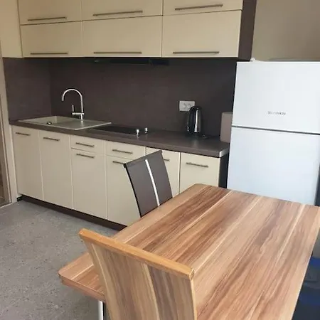 Bela Apartment *